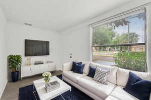 96 W Esther St-10 virtually staged.jpeg