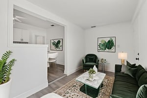 96 W Esther St-12 virtually staged.jpeg