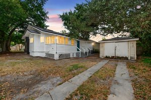 96 W Esther St-31 day to dusk.jpeg