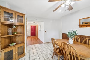 Bruce St-S3009-016.jpg