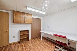 Bruce St-S3009-044.jpg