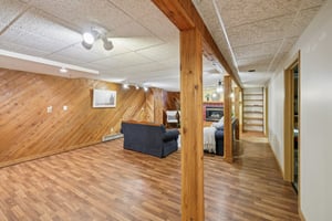 Bruce St-S3009-048.jpg