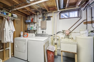 Bruce St-S3009-056.jpg
