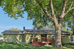 Bruce St-S3009-068.jpg
