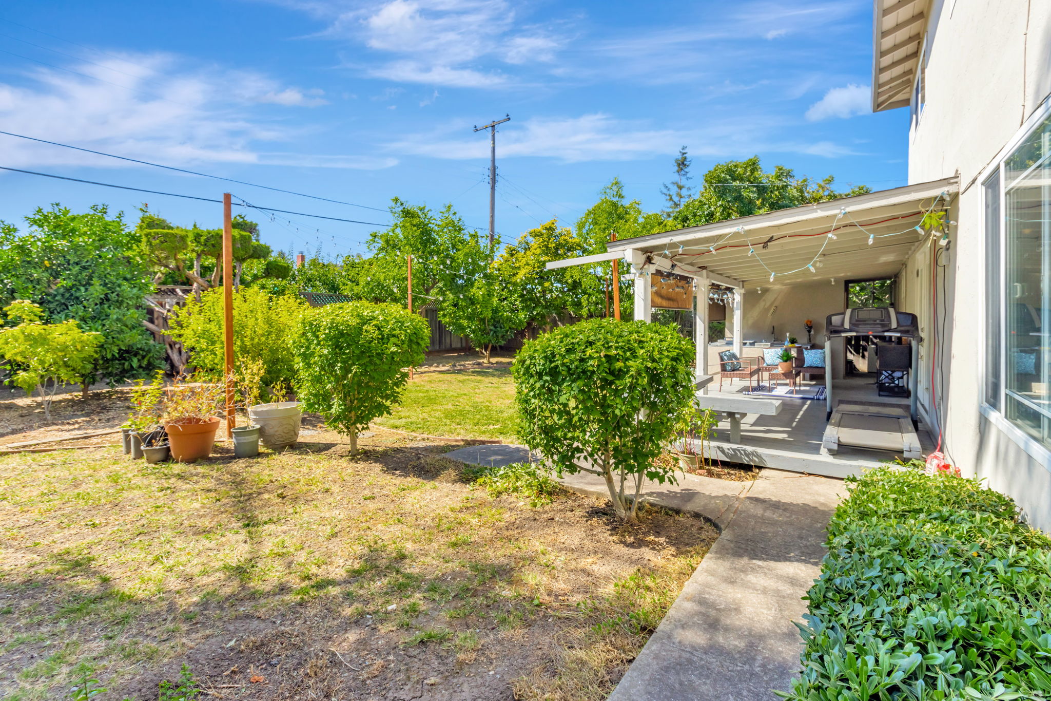 036_960 Live Oak Dr  Santa Clara