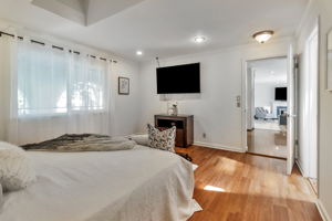 022_960 Live Oak Dr  Santa Clara
