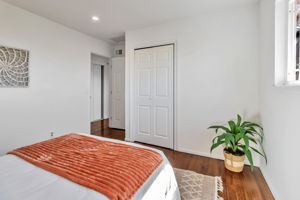 027_960 Live Oak Dr  Santa Clara