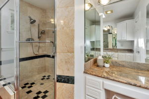032_960 Live Oak Dr  Santa Clara