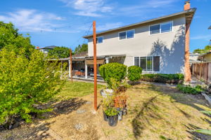 037_960 Live Oak Dr  Santa Clara