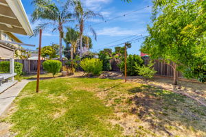 038_960 Live Oak Dr  Santa Clara
