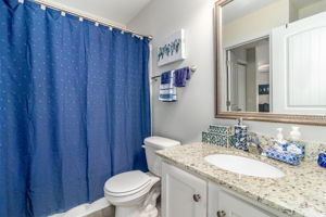 Full Bath 2