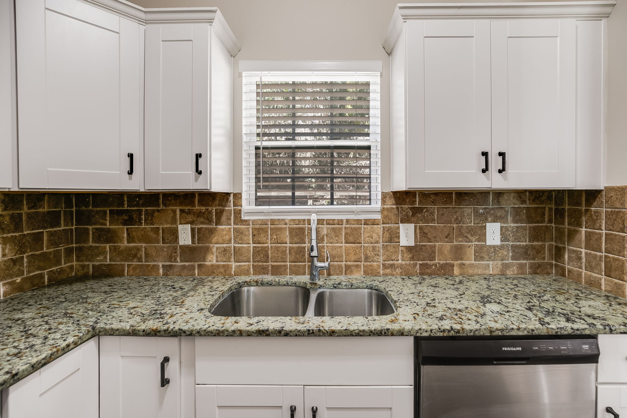 mppmedia960grandavenw12