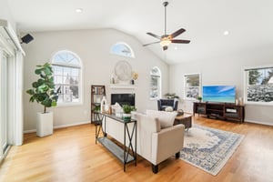 Bush Hill Ter-013.jpg