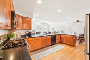 Bush Hill Ter-017.jpg