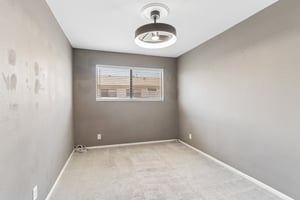 Sylmar Ave #19-S2907-16.jpg
