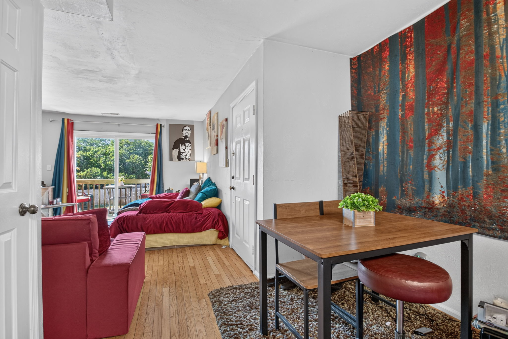 HARDWOOD FLOORS