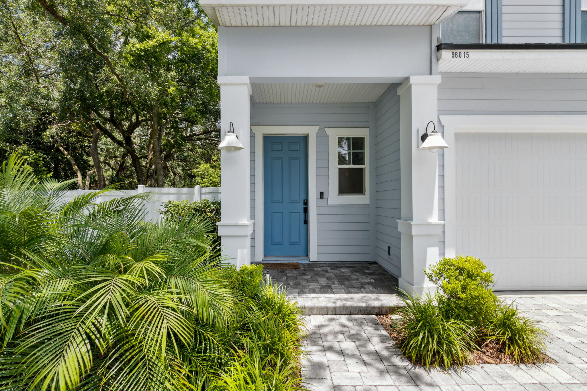 Front Entry Detail