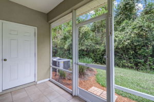 Screened-in Porch