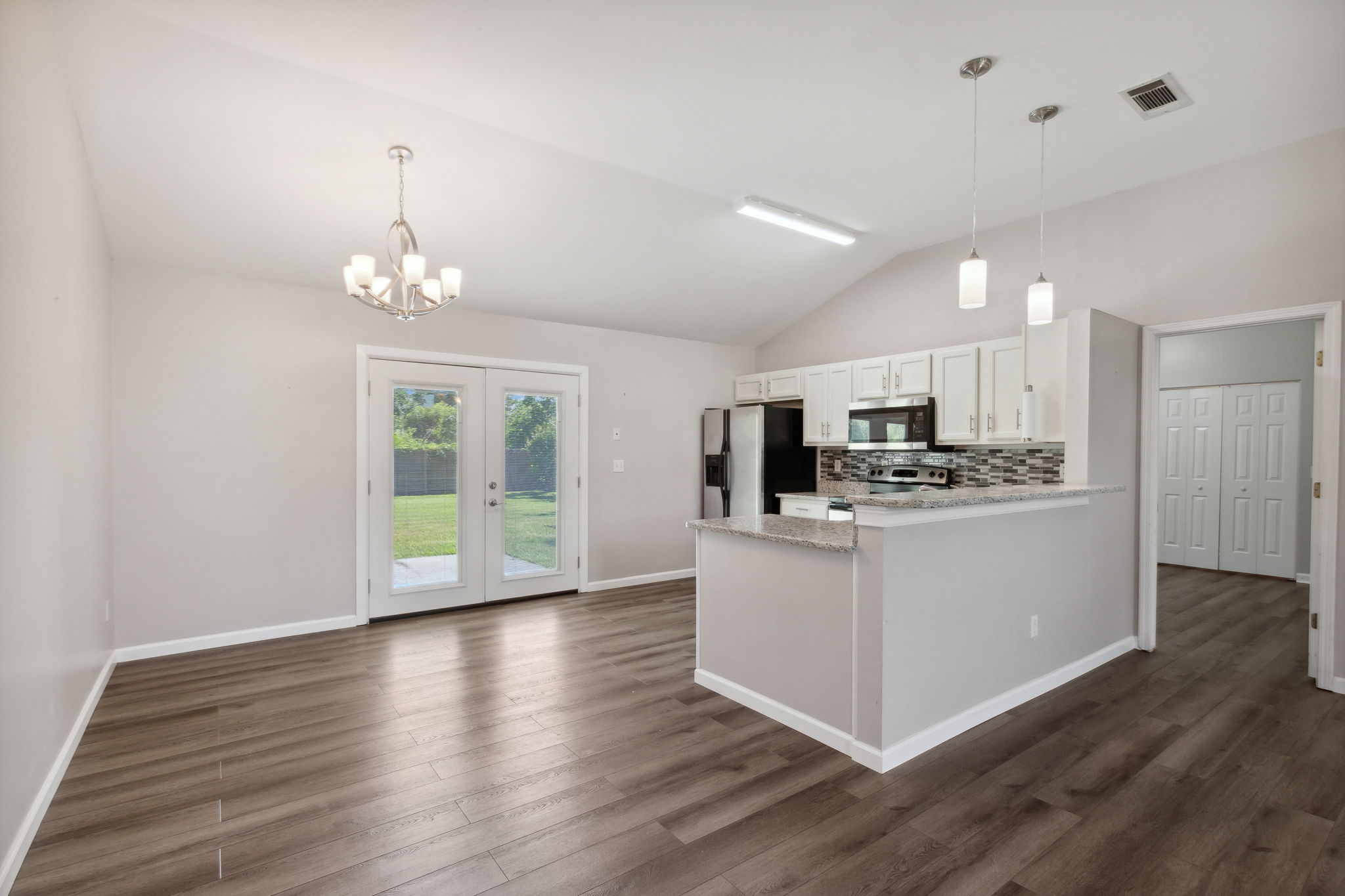 Dining Room/Kitchen