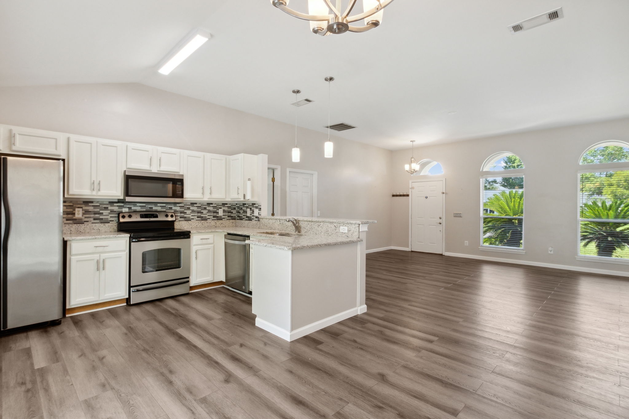 Dining Room/Kitchen