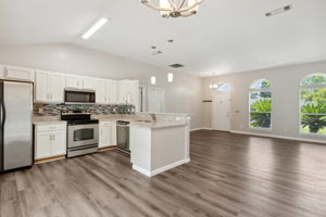 Dining Room/Kitchen
