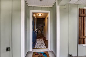 Front Entry Detail