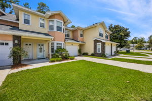 Welcome to 96048 Cottage Court!