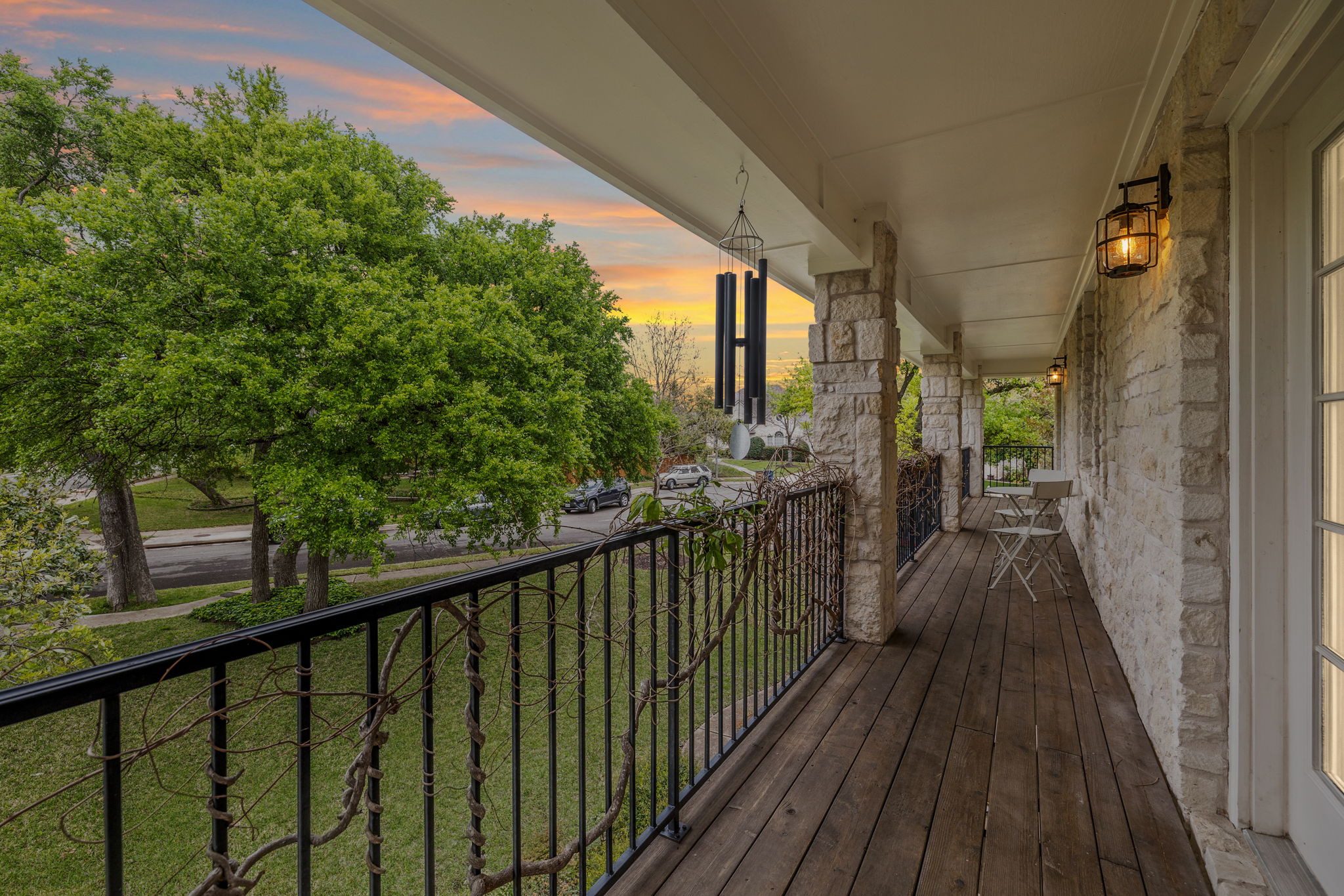 Enjoy an evening glass of wine from your relaxing upstairs balcony.