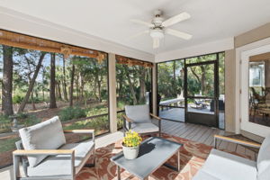 Screened-in Porch