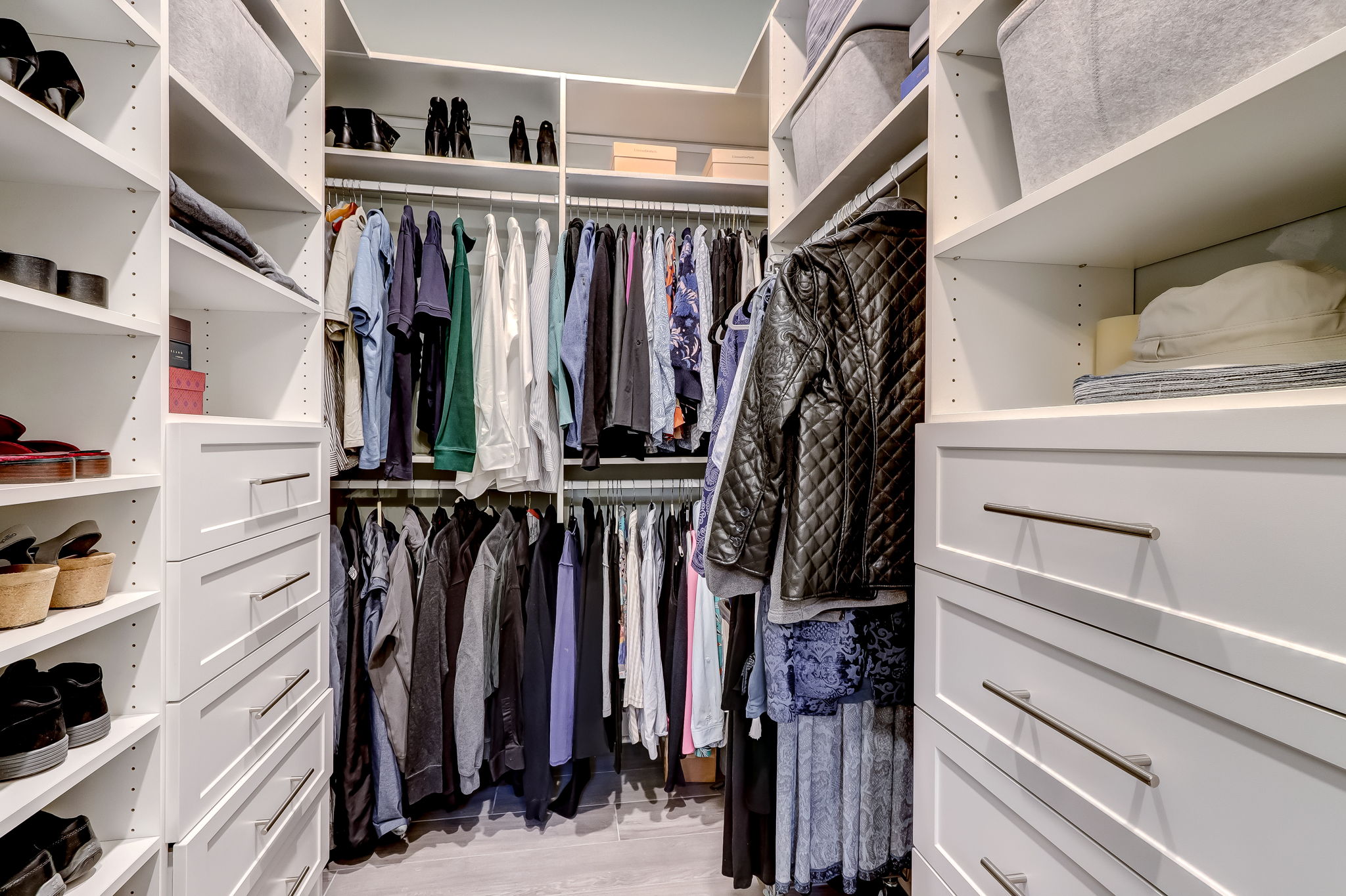 Primary Bedroom Closet