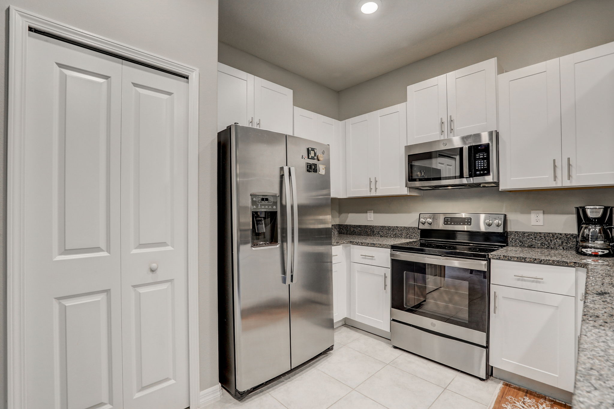 Pembrooke Pines Dr-015