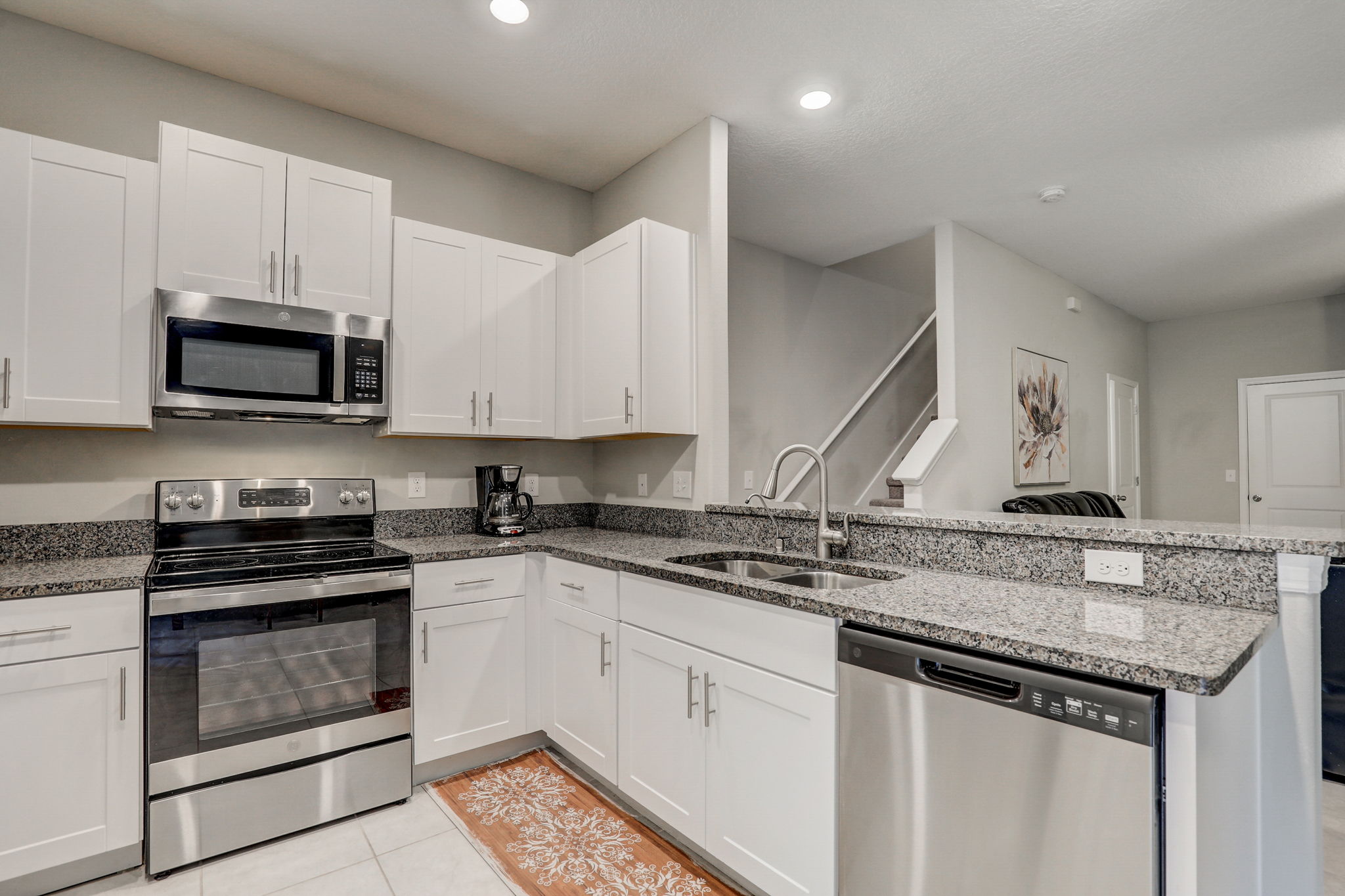 Pembrooke Pines Dr-014