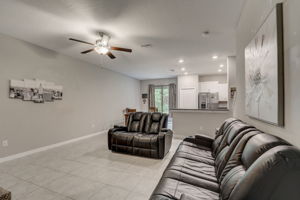 Pembrooke Pines Dr-009
