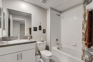 Pembrooke Pines Dr-028