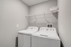 Pembrooke Pines Dr-021