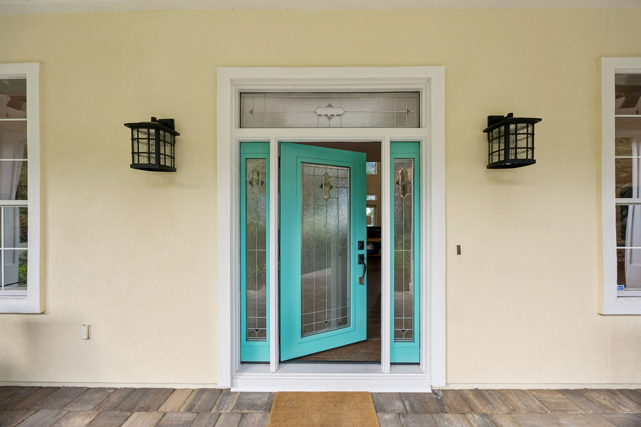 Front Entry Detail