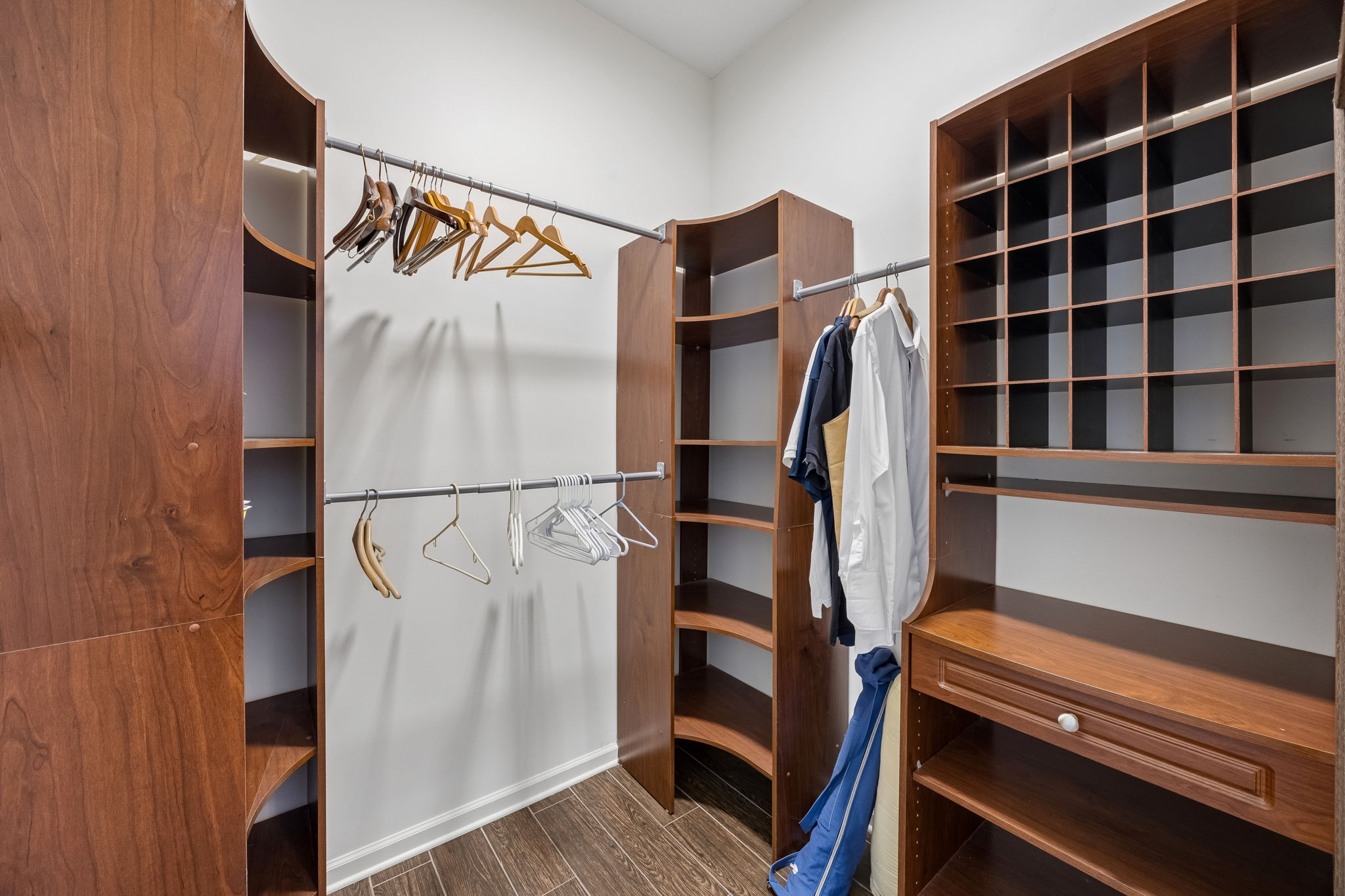 Primary Bedroom Closet