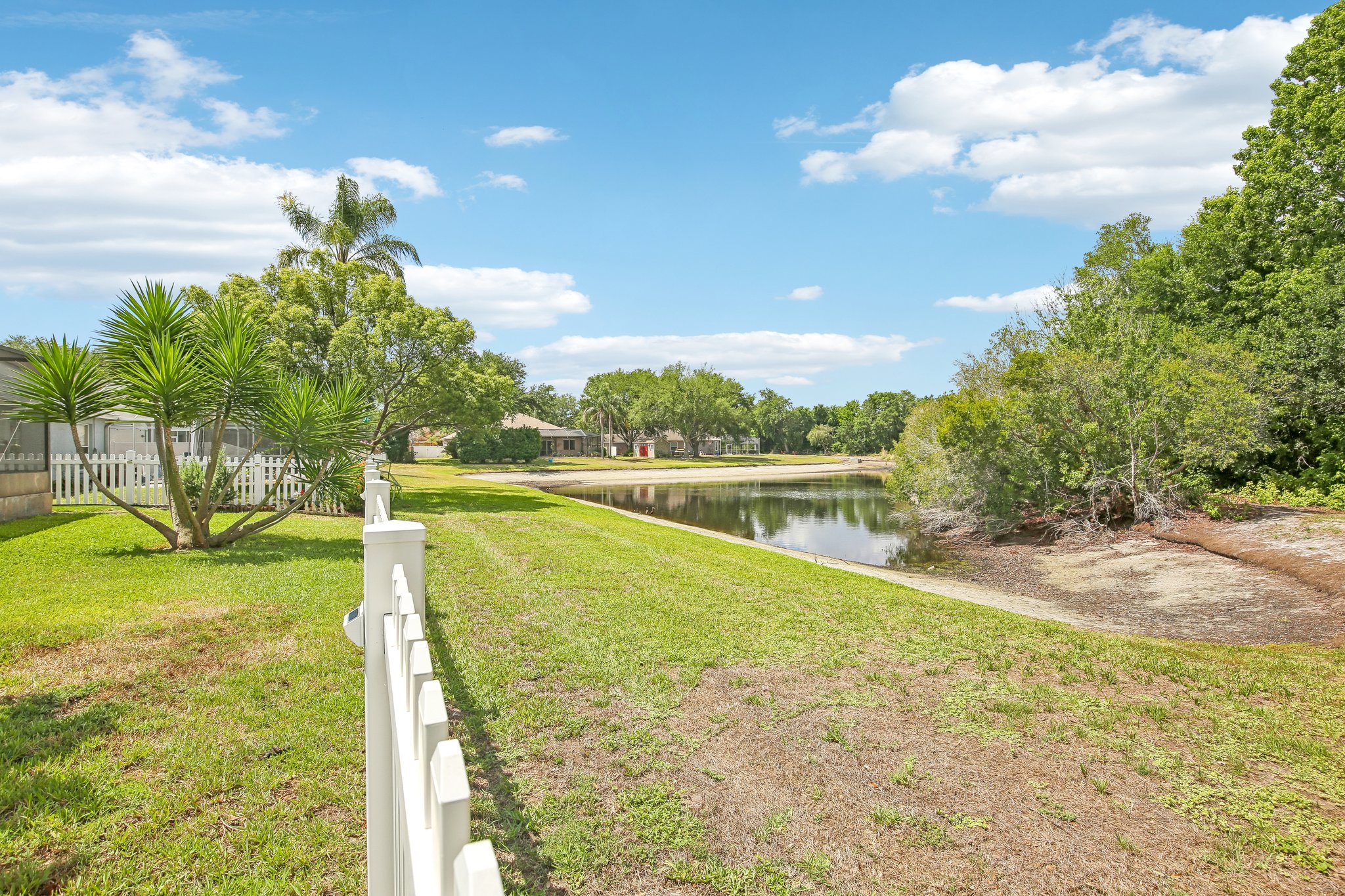 Birnamwood St-S1905-042.jpg