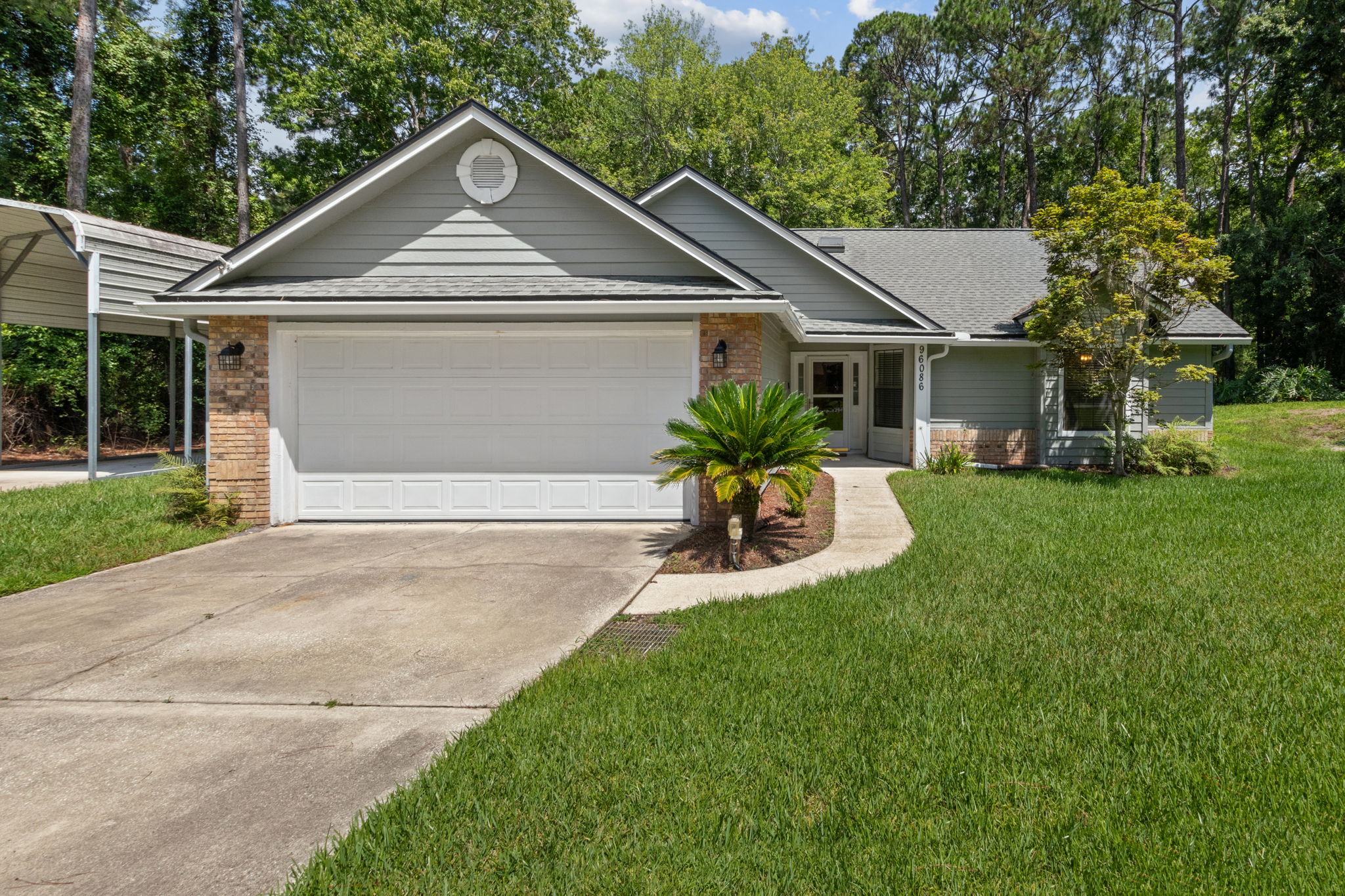 Welcome to 96086 Cayman Circle
