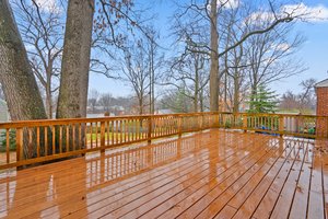 26. 9609 49th PL.jpg