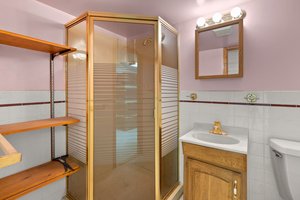 25. 9609 49th PL.jpg