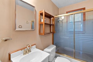 15. 9609 49th PL.jpg