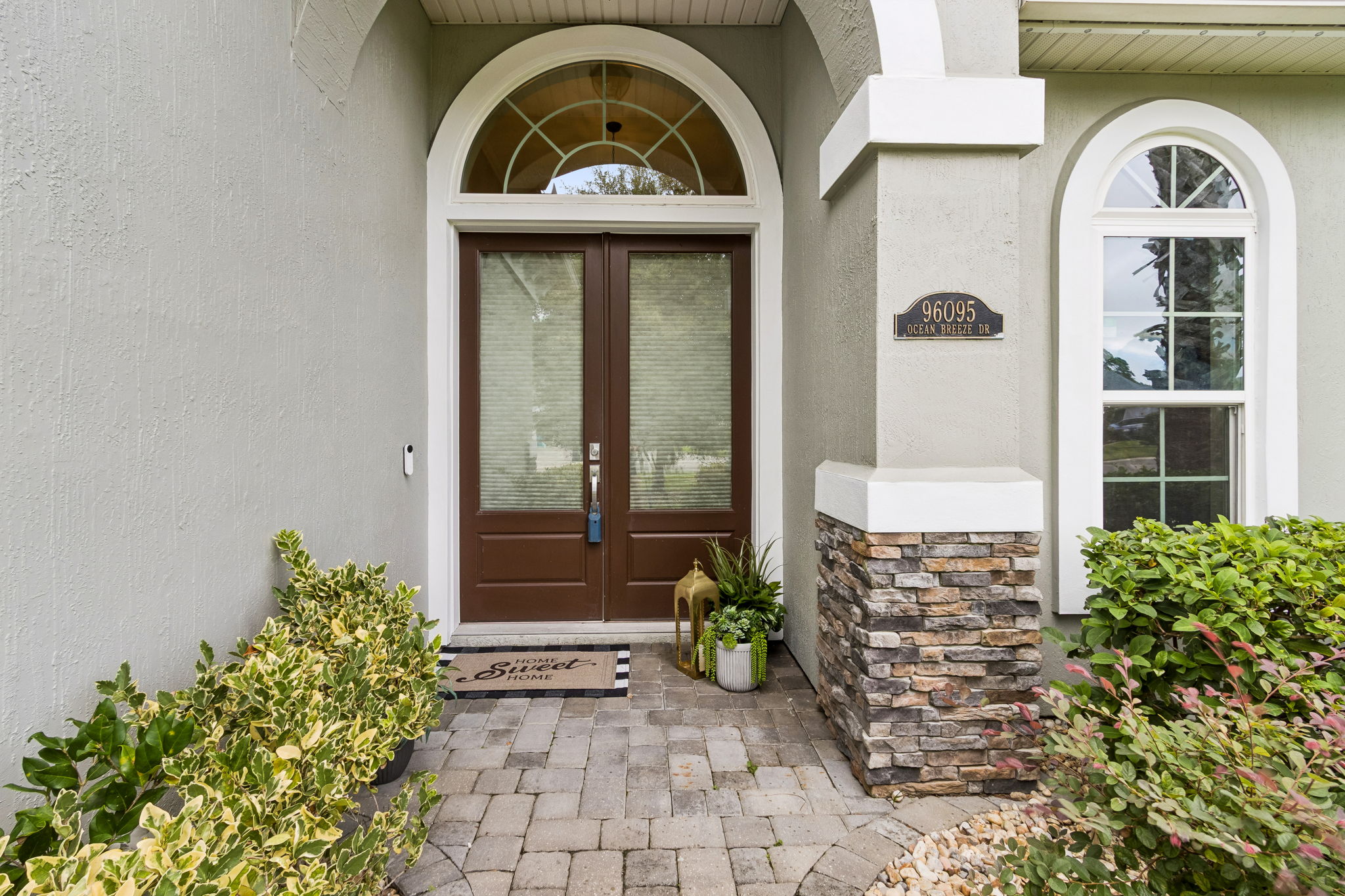 Front Entry Detail