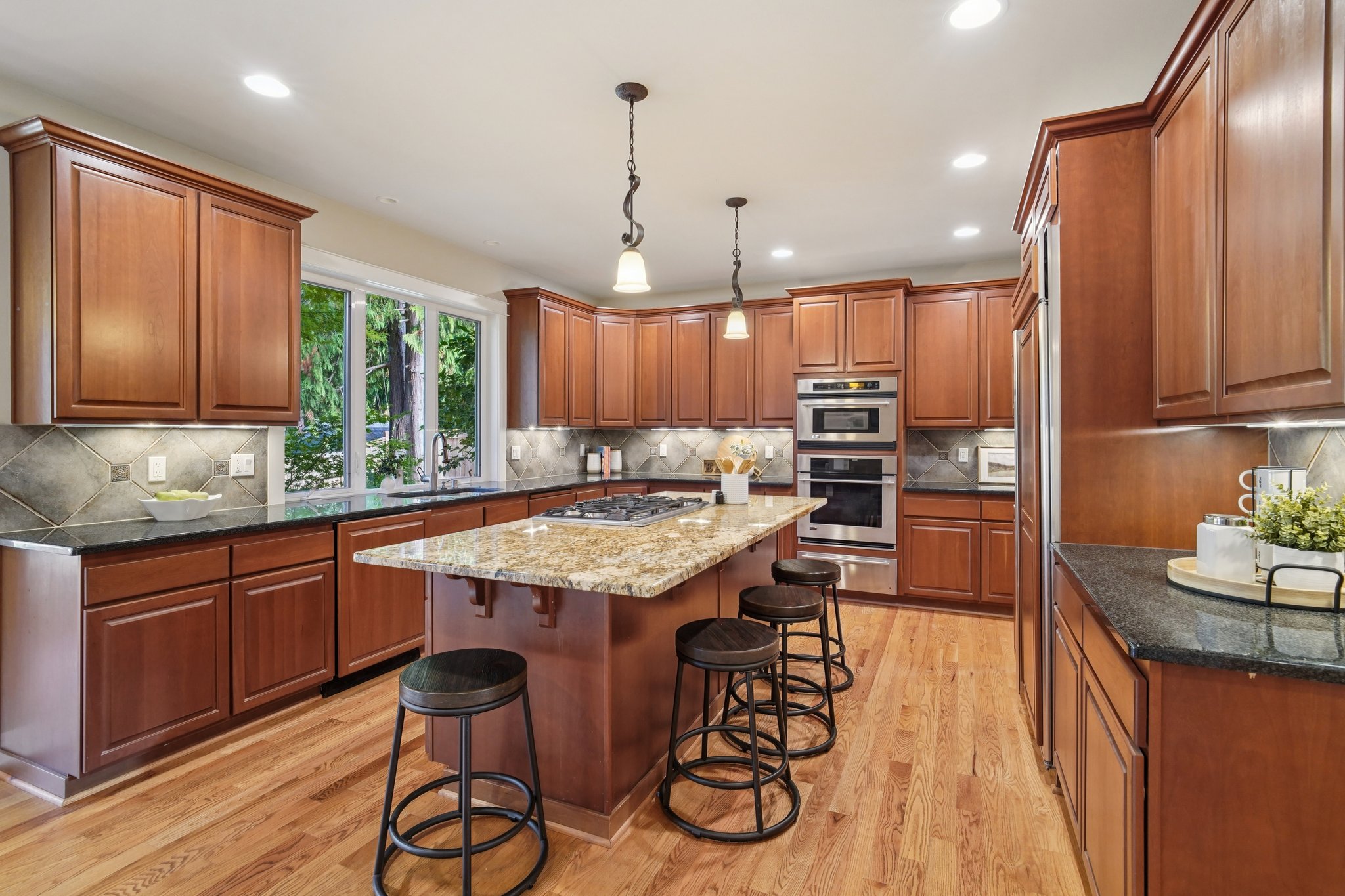 Cedar St-S2809-018.jpg