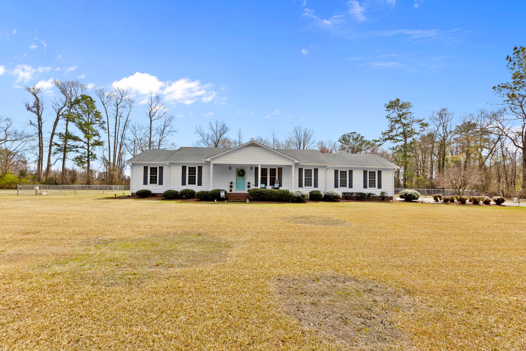 961 Joe Nunn Rd, Kinston, NC 28504