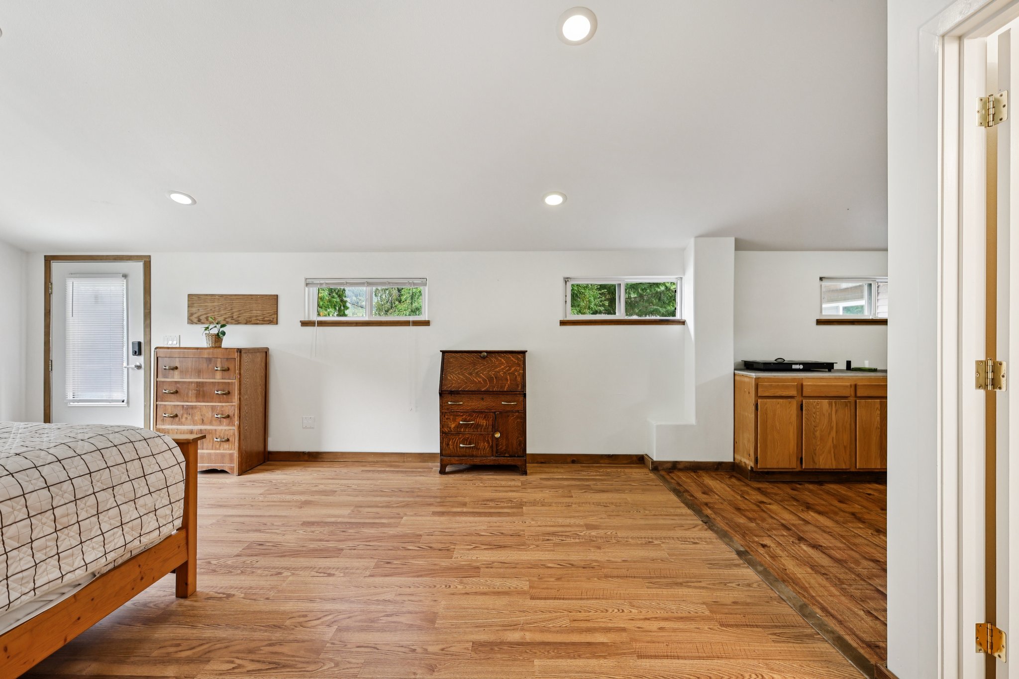 W Lake Samish Dr-S1309-036.jpg