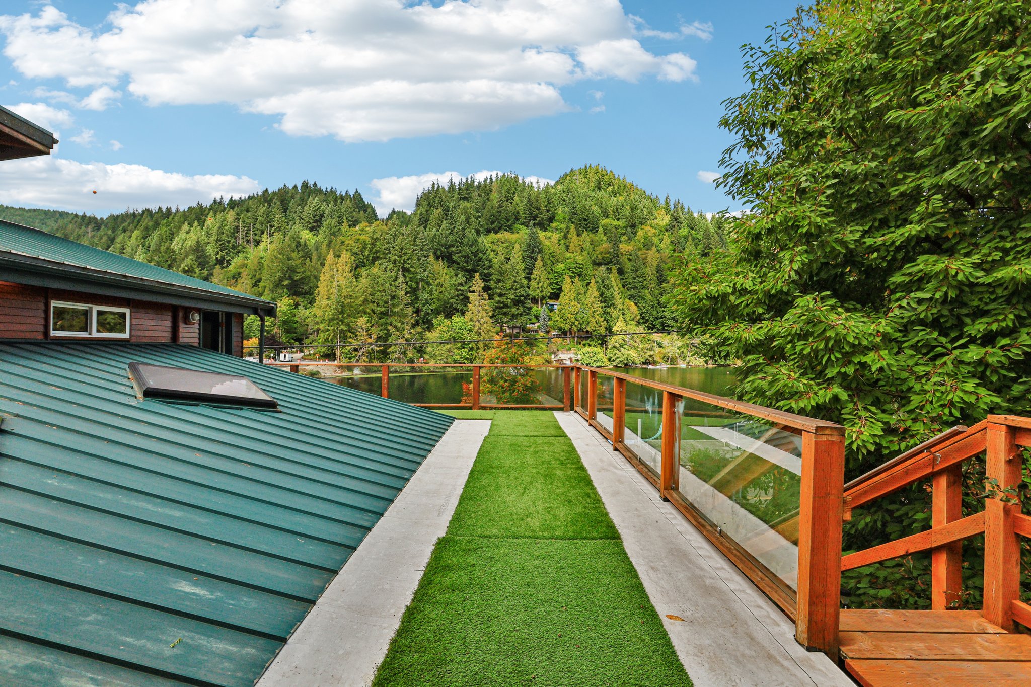W Lake Samish Dr-S1309-059.jpg