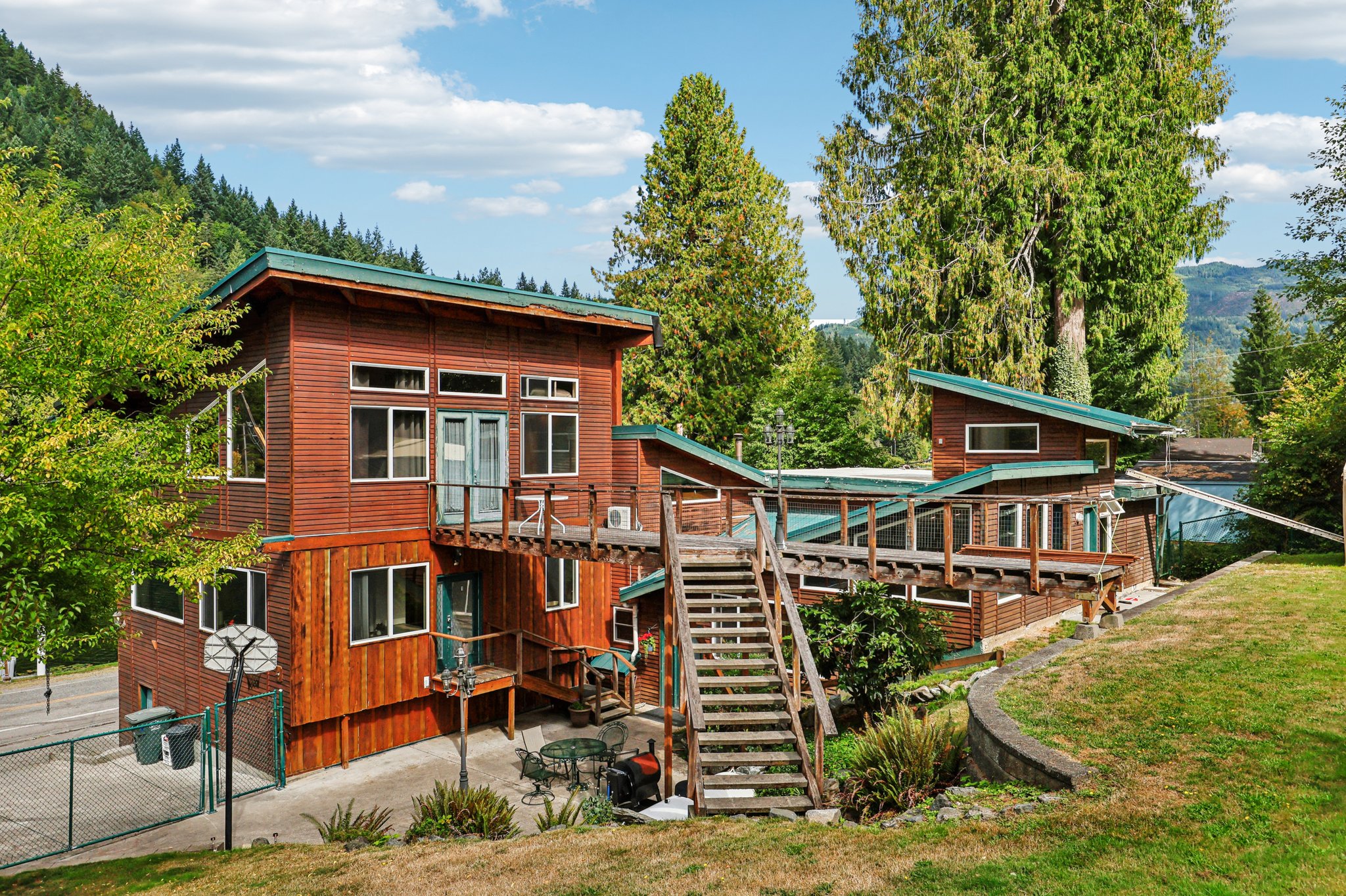 W Lake Samish Dr-S1309-063.jpg