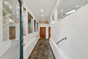 W Lake Samish Dr-S1309-003.jpg