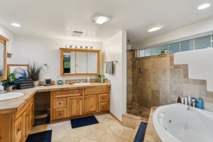 W Lake Samish Dr-S1309-024.jpg